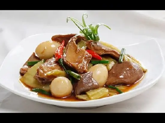 Cách làm món dạ dày kho trứng cút đơn giản ngon miệng