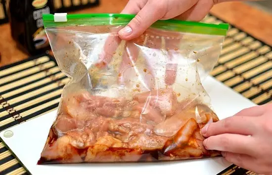 ướp thịt gà