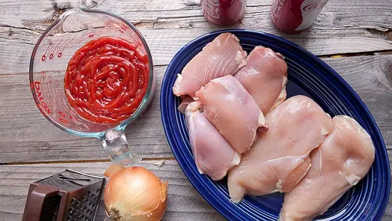 cách làm món gà hầm với sốt BBQ Coca cola 2