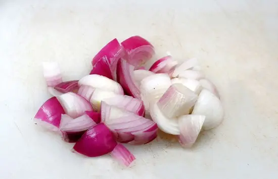Cách làm món gan gà xào khoai tây thơm ngon 2