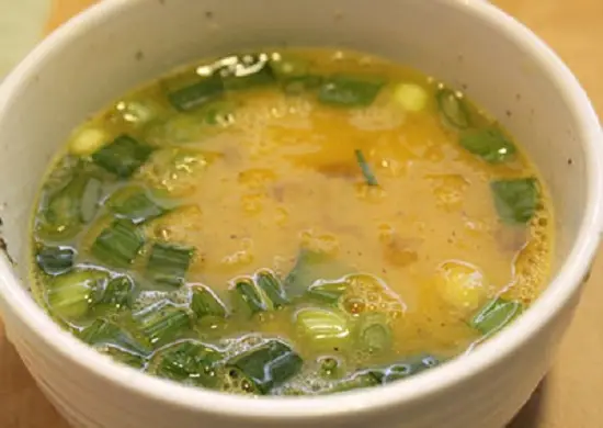 trứng gà đánh đều