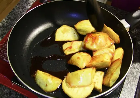 Cách làm món kẹo khoai lang ngọt ngào 4