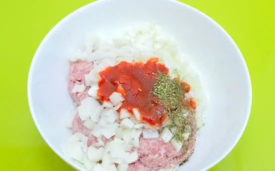 trộn nhân thịt