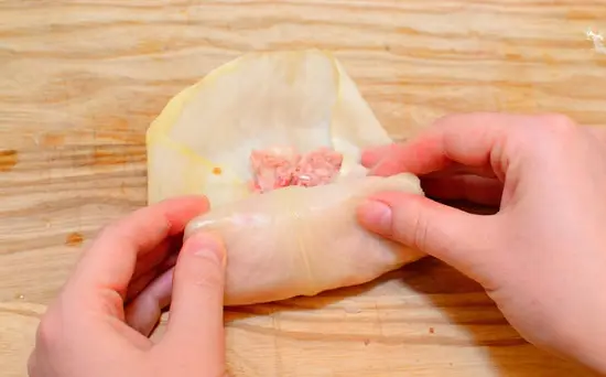 gói lá bắp cải
