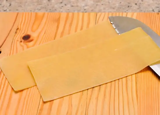 cắt tấm lasagan