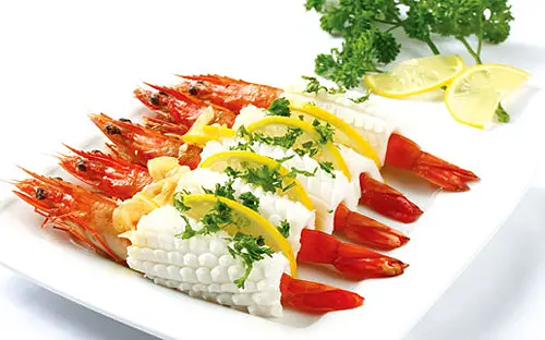 Cách làm món mực cuốn tôm hấp ngon đậm đà
