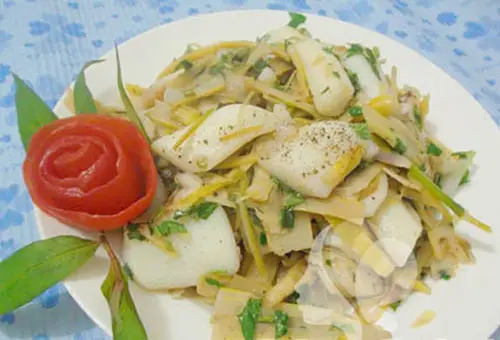 Cách làm món mực xào măng cực hấp dẫn