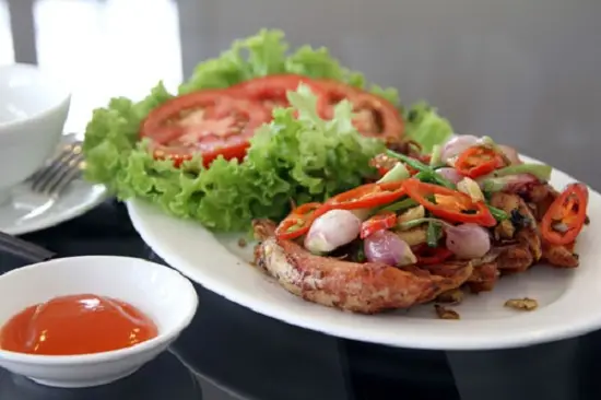 mực xào tỏi hấp dẫn