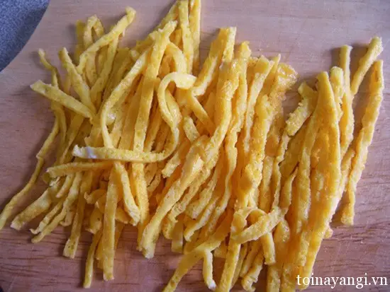 nom-thap-cam-3