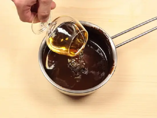 nước sốt kem
