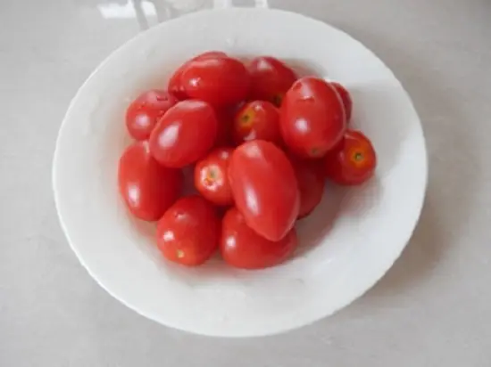 cà chua bi rửa sạch