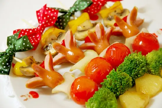 rau củ xiên đẹp mắt