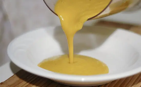 đỏ soup ra bát