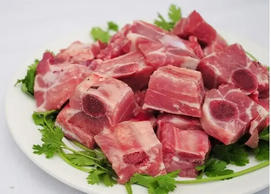 sườn heo chặt miếng