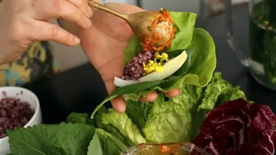 táo ngâm nước sốt ngon