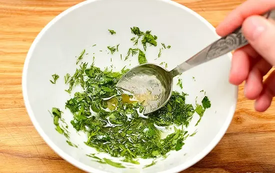 pha chế nước sốt