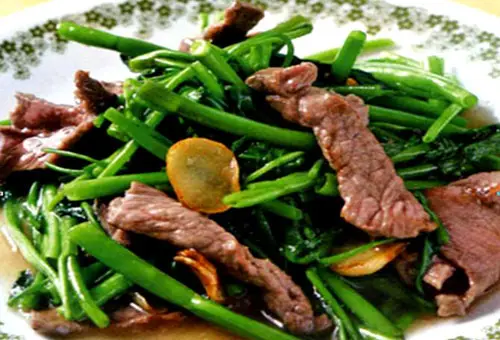 Cách làm món thịt bò xào cần tây ngon thơm nồng