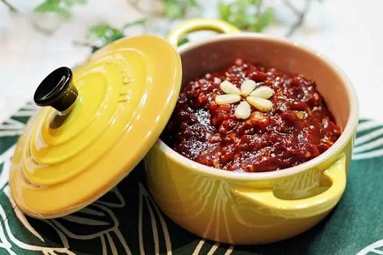 Cách làm món thịt bò xào kiểu Hàn cho bữa cơm thêm đậm đà