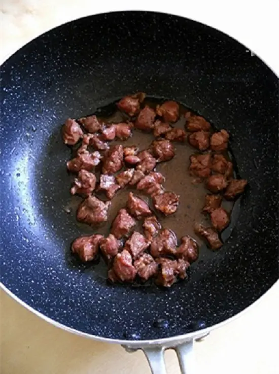 thịt bò xào thanh long xào thịt bò