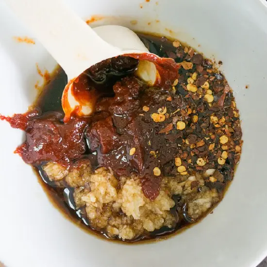 hòa nước xốt