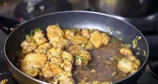 Cách làm món thịt gà sốt cam đậm đà ngon cơm 6