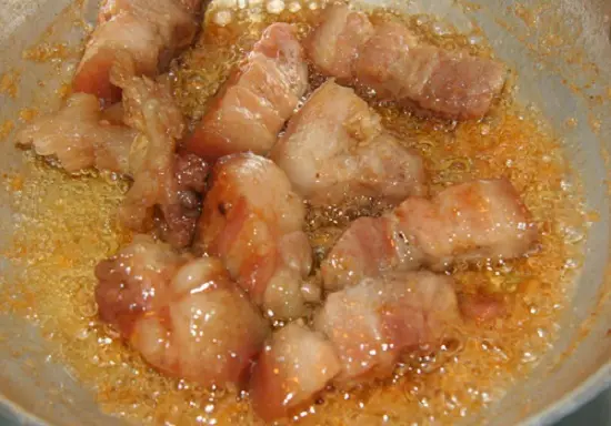 thịt kho củ cải xào thịt