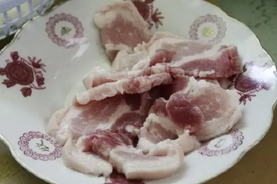 thịt kho củ cải thái thịt
