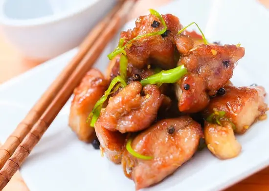 thịt lợn rang cay