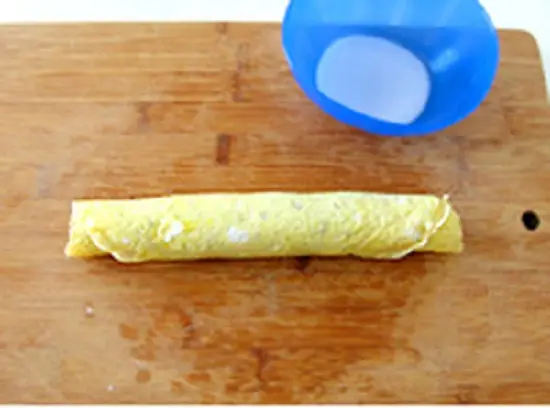 cuộn trứng lại