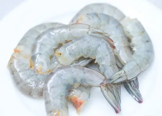 tôm bóc vỏ