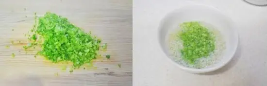 băm nhỏ súp lơ và cho vào trứng