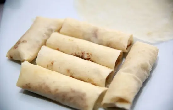 cuộn vỏ bánh