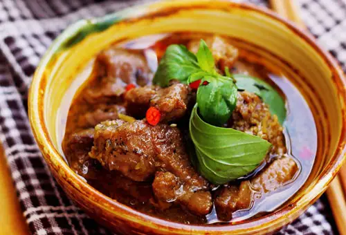 Cách làm món vịt kho sả ớt đậm đà ngon lạ