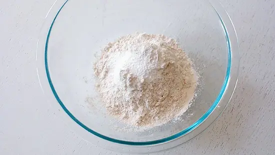 cách làm muffin bí xanh vị bơ tỏi 3