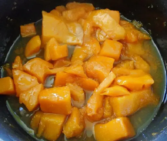 cách làm mứt bí đỏ tại nhà