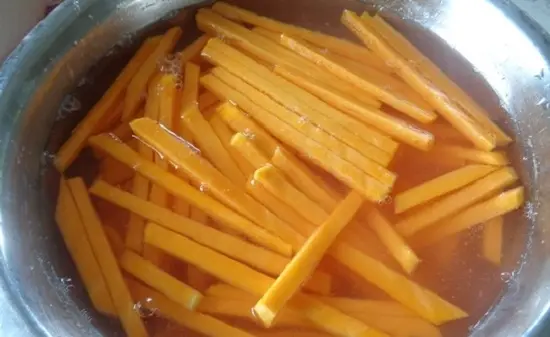 học cách làm mứt bí đỏ miếng