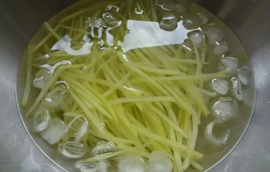 Cách làm mứt đu đủ dẻo tại nhà