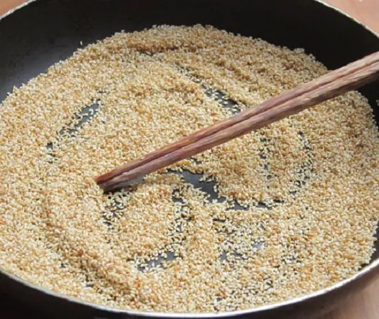cach-lam-mut-me-chua-deo-ngot-don-tet-d