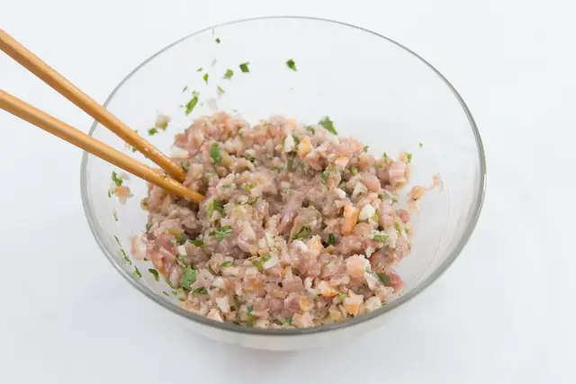 Cách làm nấm hương nhồi thịt ngon cơm cho bữa tối tại nhà