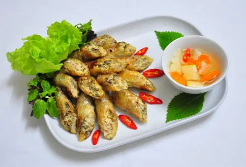 Cách làm nem rán ngon, giòn và đẹp mắt cho mâm cỗ ngày Tết