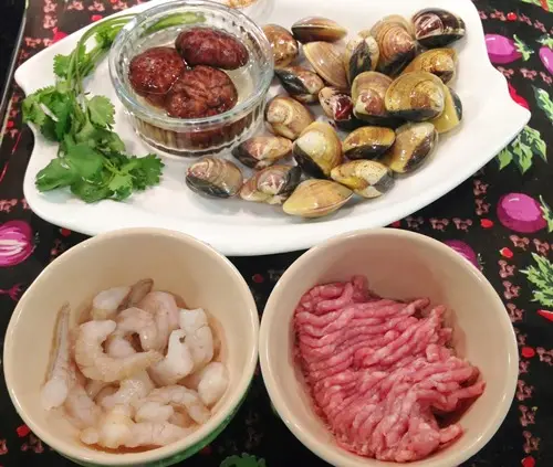 Cách làm ngao nhồi tôm thịt hấp lạ miệng thơm ngon