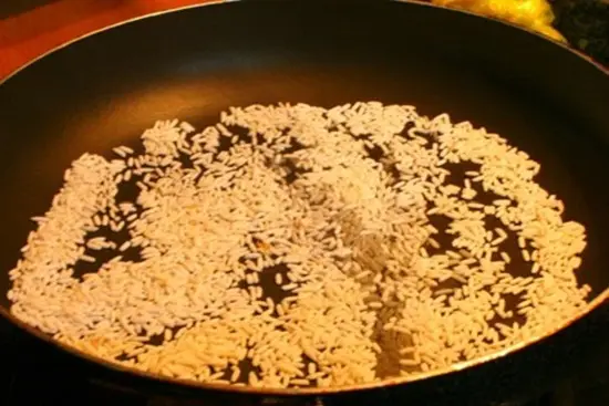 cach-lam-nuoc-gao-rang-4