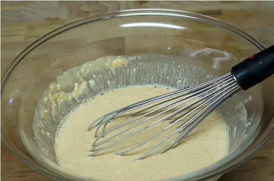 Cách làm bánh pancake cay cay với hẹ tây kiểu Hàn 4