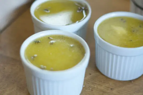 Pate gan gà sau khi hoàn thành có mùi thơm ngậy hấp dẫn