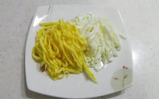 cach-lam-pho-han-quoc-voi-sup-ngheu-f