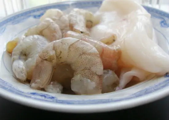 pho-xao-chua-ngot-2