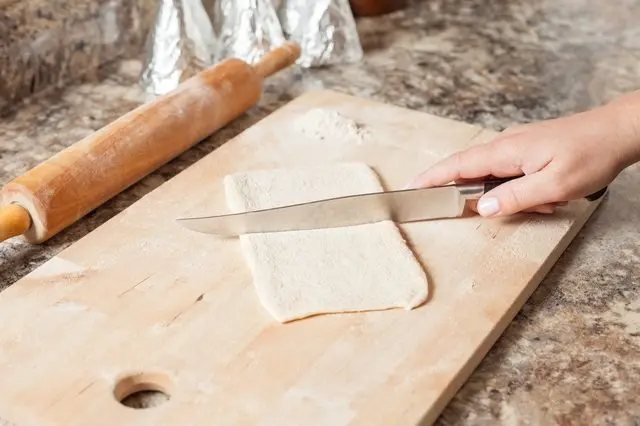 Cách làm Pizza ốc quế cực ngon