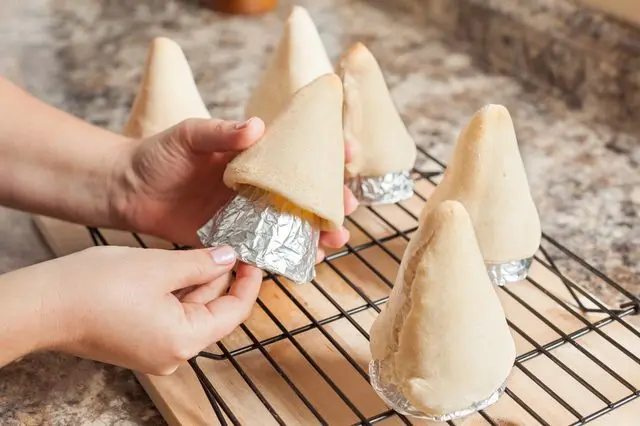 Cách làm Pizza ốc quế cực ngon