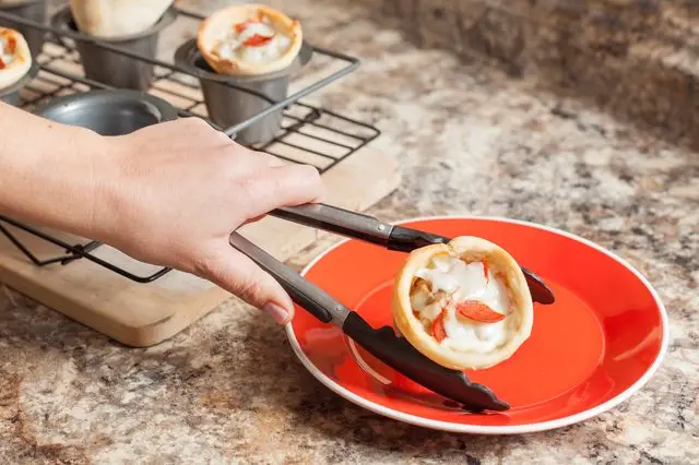 Cách làm Pizza ốc quế cực ngon