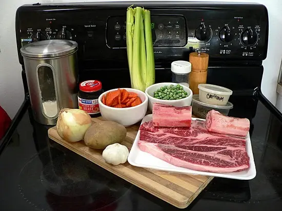 Cách làm pot pie bò ngon tuyệt 2